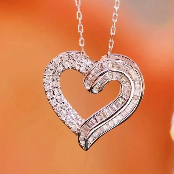 Jewelry - COPY - Silver Diamond Heart Pendant Necklace
